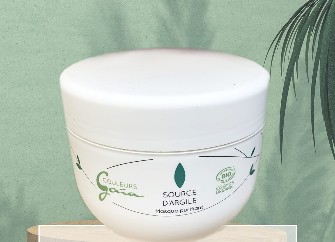 purifie et apaise les cuirs chevelus sensibles, régule la production de sébum et renforce la vitalité du cheveu